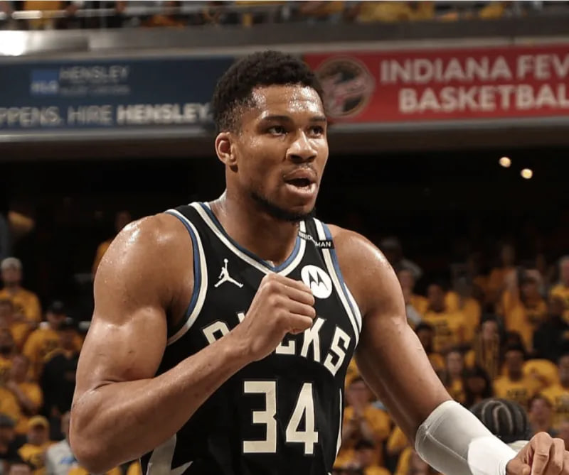 Shams:字母哥将与雄鹿管理层进行年度例行会面 讨论双方的未来 Shams:字母哥将与雄鹿管理层进行年度例行会面 讨论双方的未来