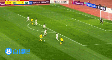 半场-澳大利亚国青暂1-1沙特 阿戈斯蒂建功门将霍尔低级失误送礼