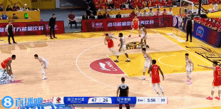 乘胜追击！布朗持球强攻得手 广厦领先辽宁23分