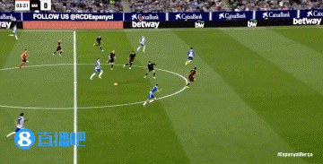 西班牙人连续两次错失单刀，什琴斯尼力保球门不失